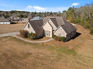 11 Morning Glory Dr, Carriere, MS 39426