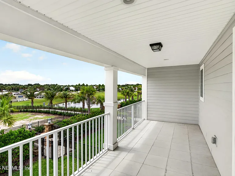 527 Marquesa Cir — Photo 38
