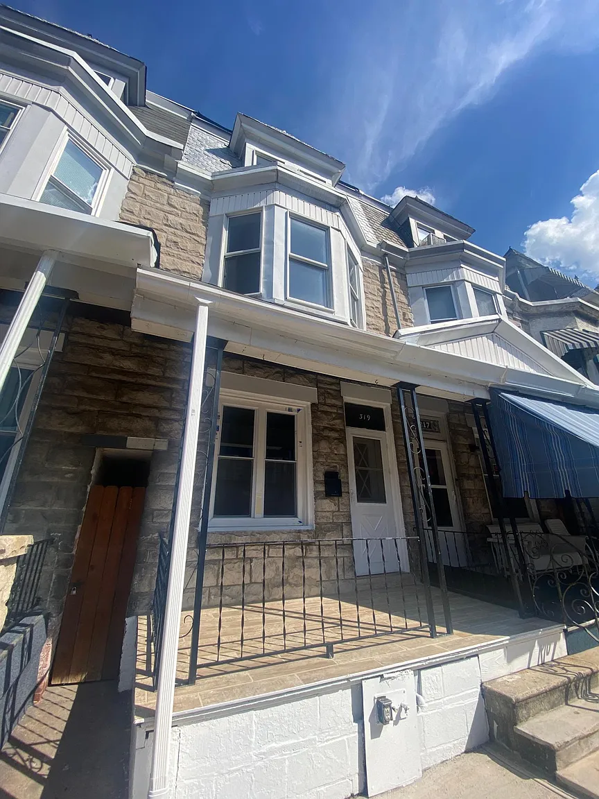 319 McKnight St photo 1