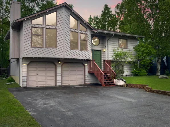 9110 King David Dr, Anchorage, AK 99507