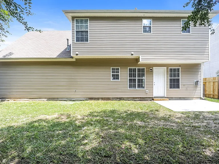 1609 Blossom Dr — Photo 17