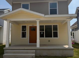 2113 Willard Ave, Grand Rapids, MI 49507