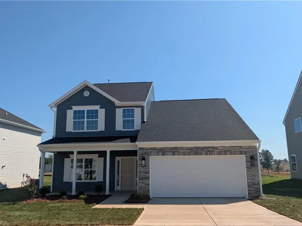 1317 Dandridge Dr, Kernersville, NC 27284