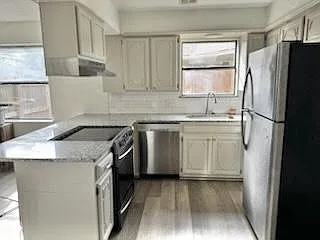 5603 NW Wilfred Dr — Photo 8