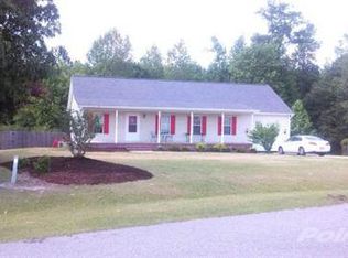 302 Marlin Ln, Pikeville, NC 27863