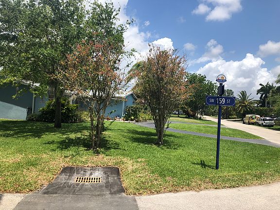 2nd image of 15820 SW 88th Ct