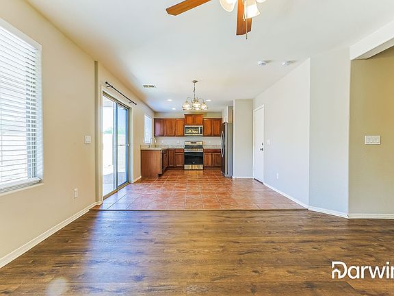 4th image of 7901 W Desert Blossom Way