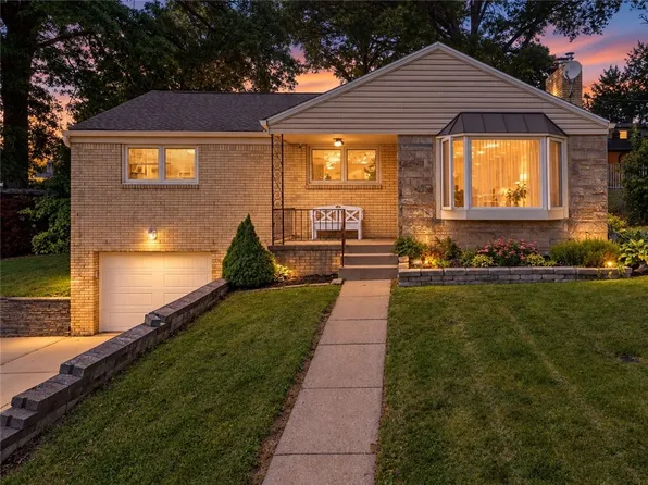 3344 Altherton Dr, Bethel Park, PA 15102