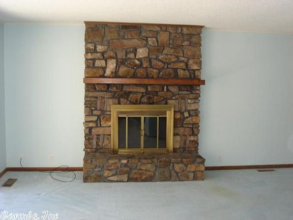 2nd image of 12 Porrino Ln