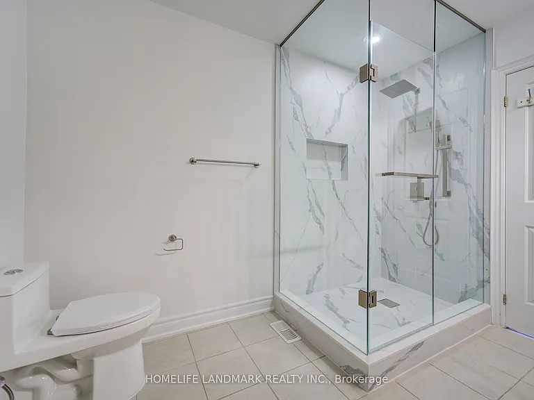 36 Latchford Ln — Photo 20