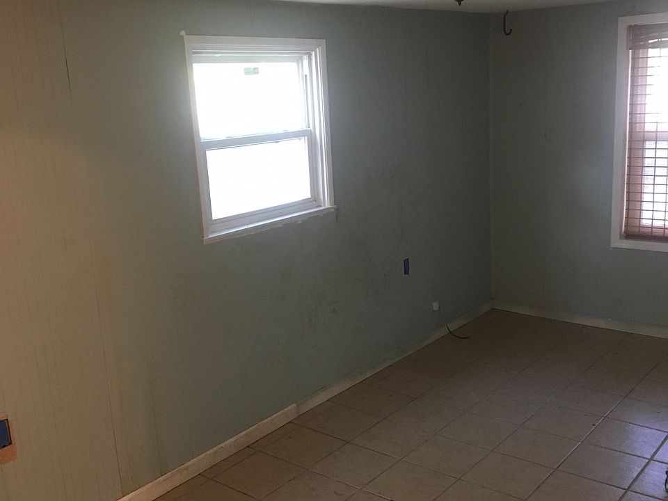 1st image of 4408 42nd St