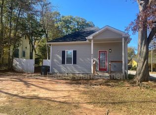 609 N Hill St, Griffin, GA 30223