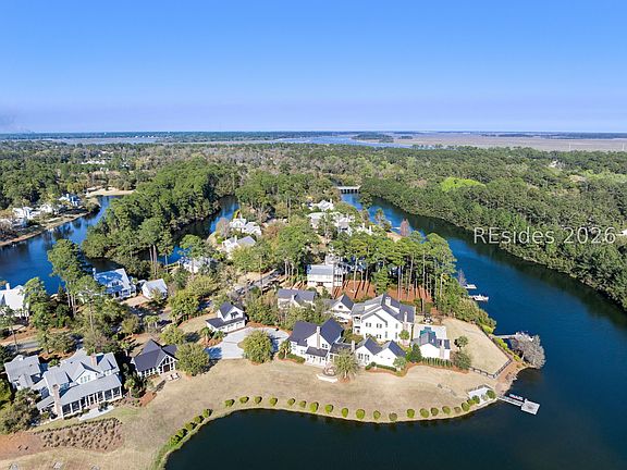 4th image of 8 Wolf Tree Rd