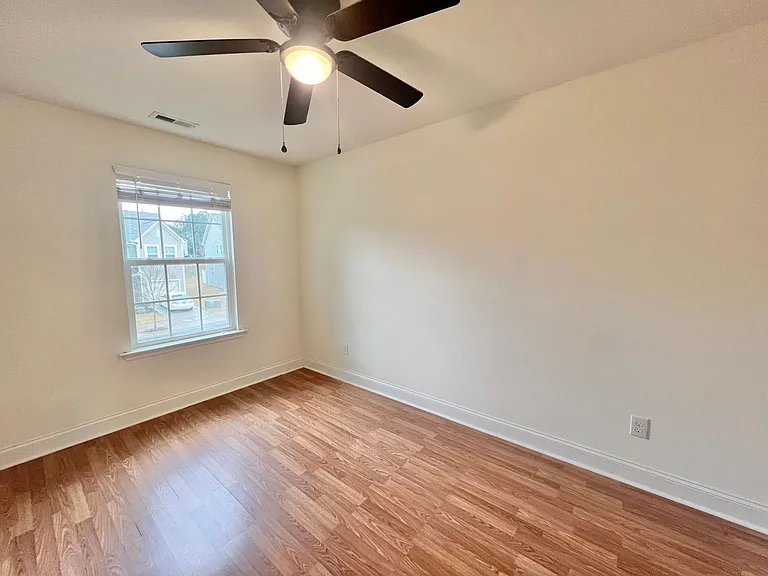 4426 Lord Joseph Ct — Photo 19