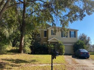 4801 Waters Gate Dr, Tavares, FL 32778