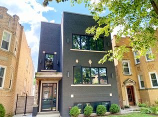 5746 N Washtenaw Ave #2, Chicago, IL 60659