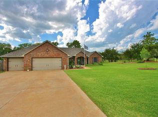 2402 County Road 1197, Tuttle, OK 73089