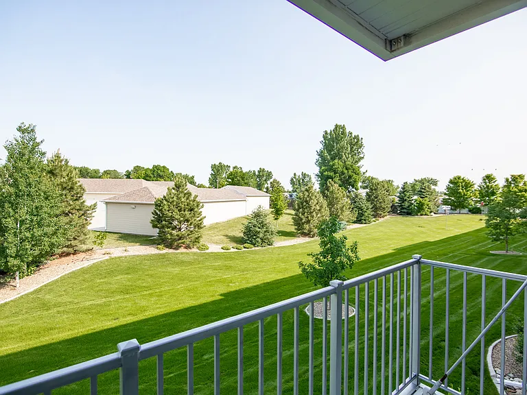 Overlook Ridge Apartments — Photo 50