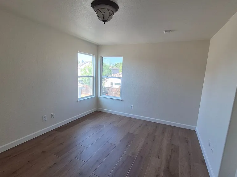 5317 Buckwood Way — Photo 11