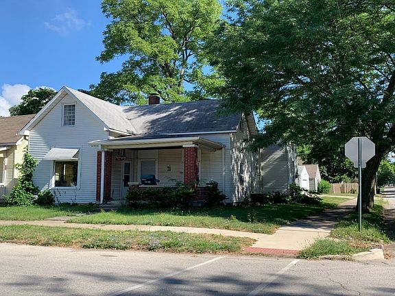 2nd image of 226 E Lincoln St