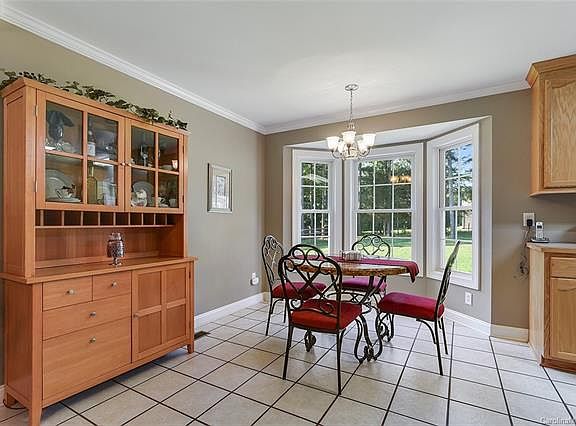 4th image of 1012 Dove Meadows Dr