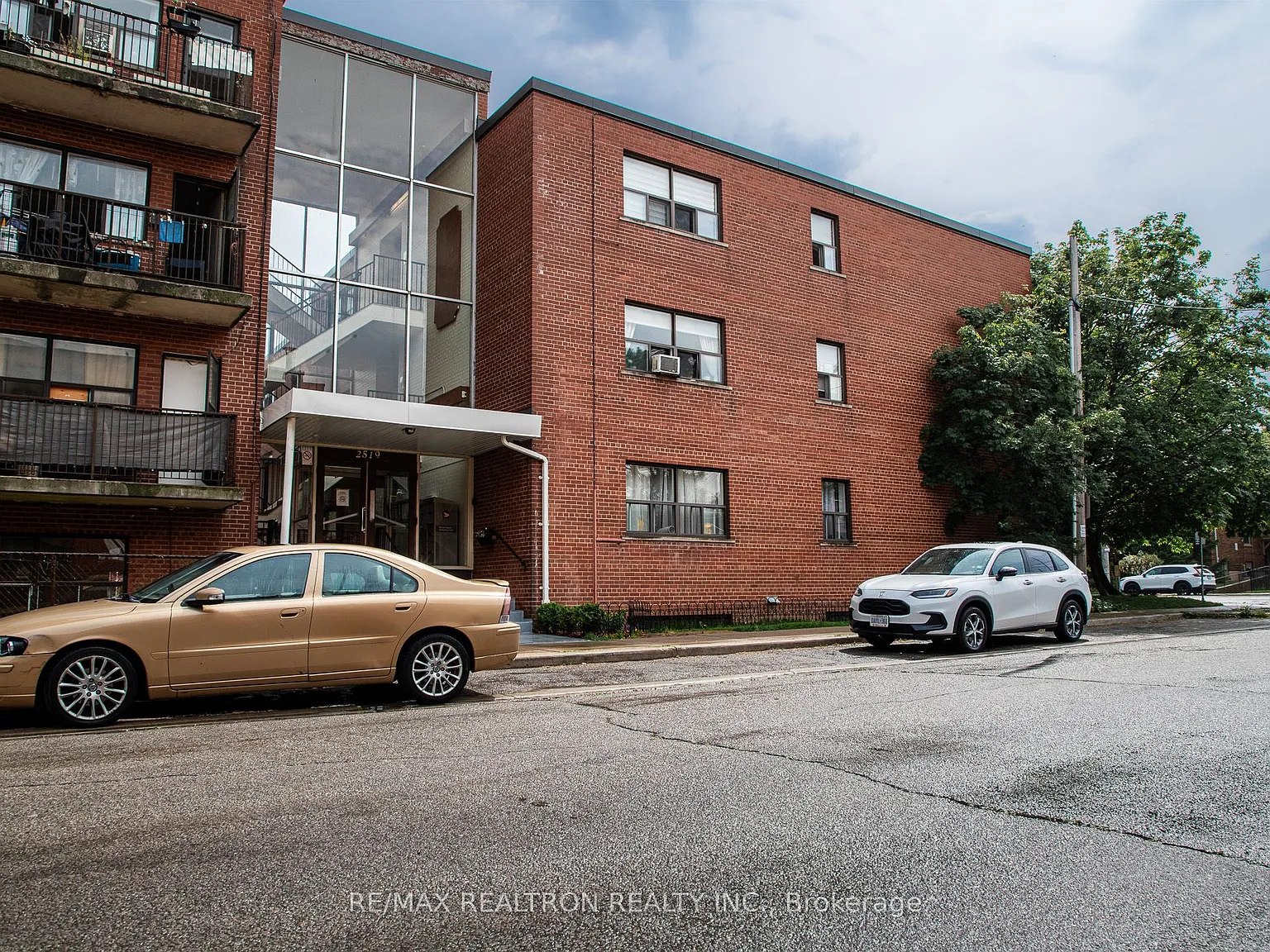 1 bed, $1,800 — Photo 2