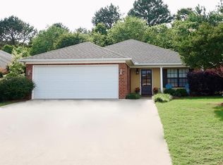 212 Logan Lee Loop, Oxford, MS 38655
