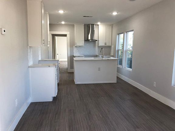 2nd image of 1553 Caldwell Ave