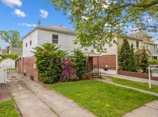 3634 Clearview Expy, Flushing, NY 11361