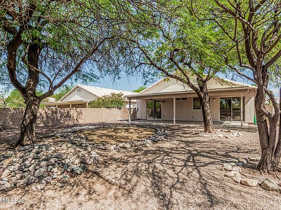 5th image of 1989 W Cholla Vista Dr