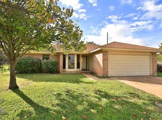 1718 Little John Ct, Clyde, TX 79510