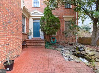 7801 Hidden Meadow Ter, Potomac, MD 20854