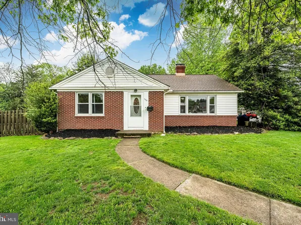 700 Walnut St, Royersford, PA 19468