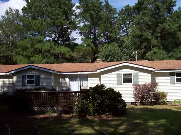 1289 Mango St, Manning, SC 29102