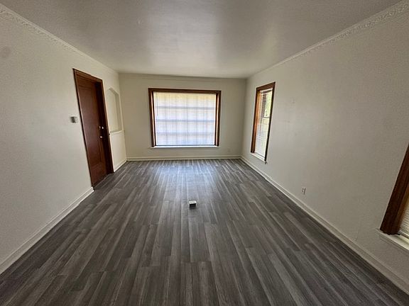 5th image of 4111 W Roosevelt Dr