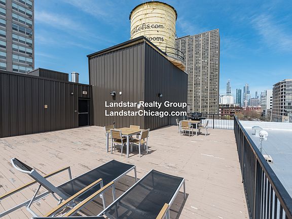 3rd image of 125 E 21st St APT 319