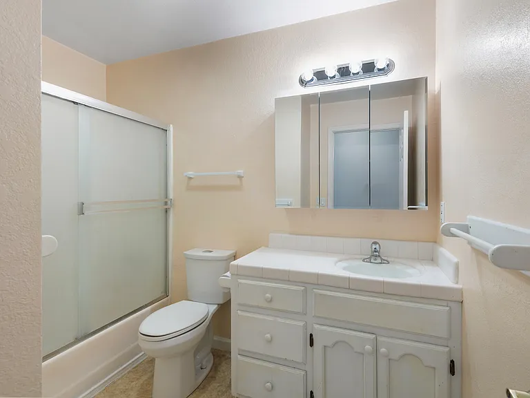 109 Ginos Ct — Photo 19