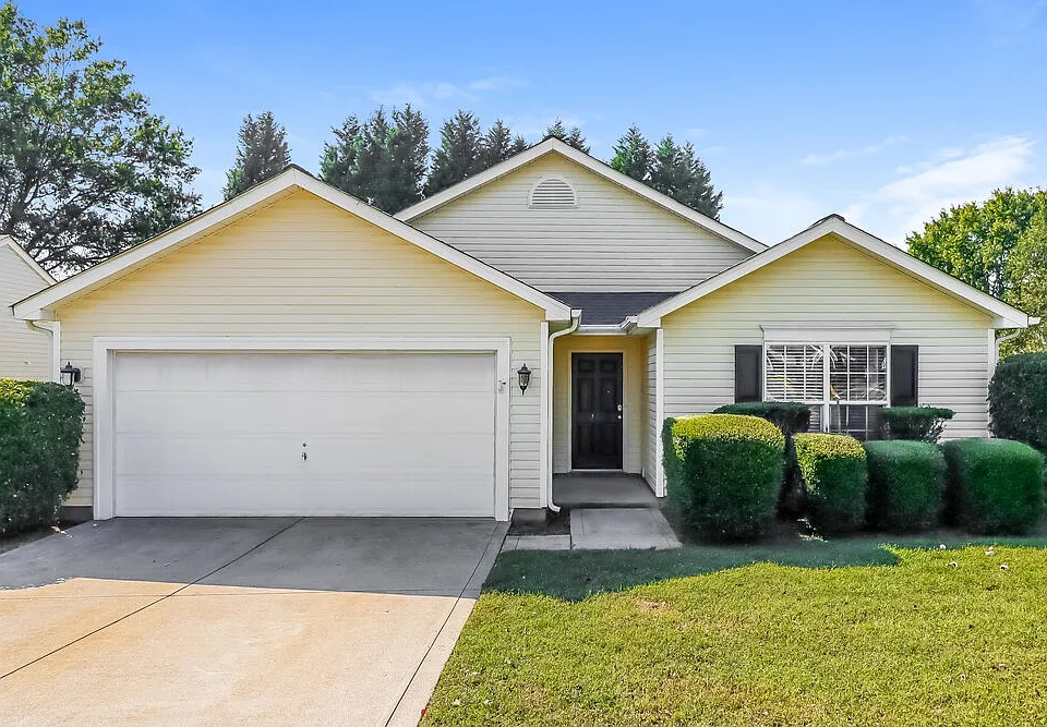 135 Winborne Dr