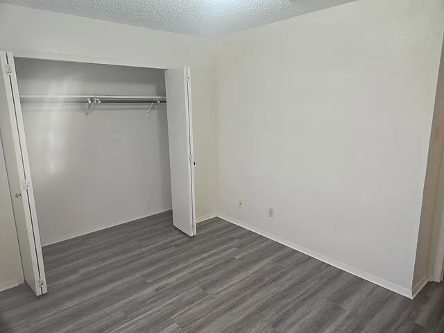2101 Coach Dr — Photo 9