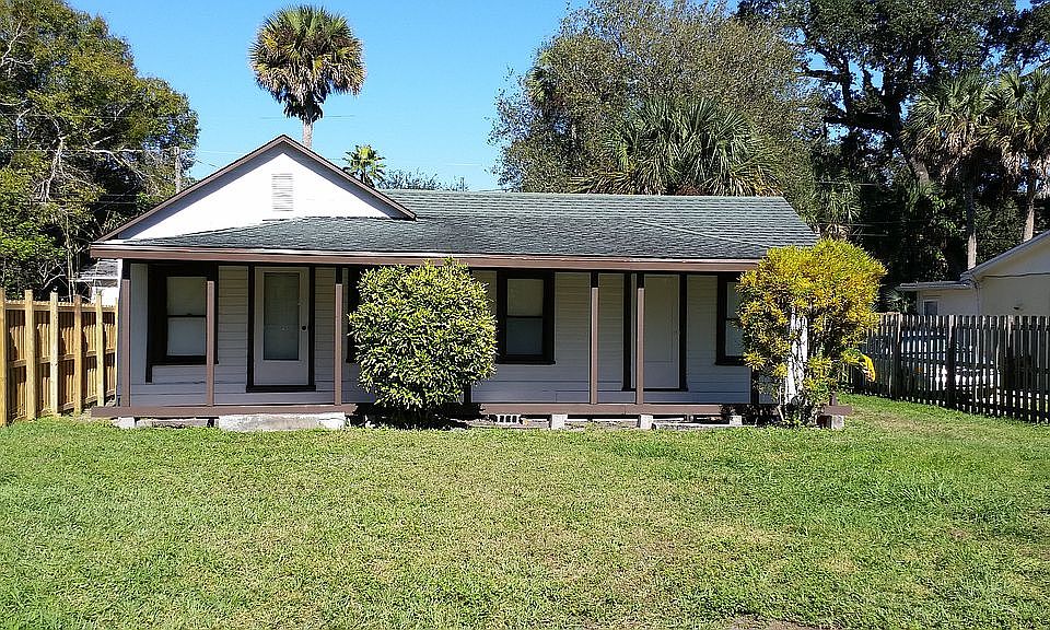 1st image of 1084 28th St