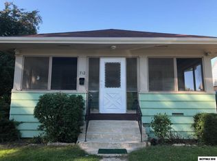 712 9th St NE, Mason City, IA 50401