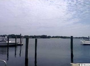 104 Hillcrest Ave, Neptune, NJ 07753