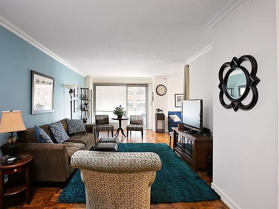2nd image of 300 E 40th St APT 9C