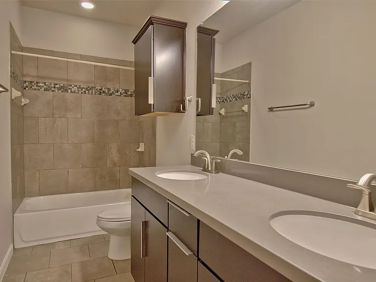 504 Hummingbird Ln #A — Photo 25