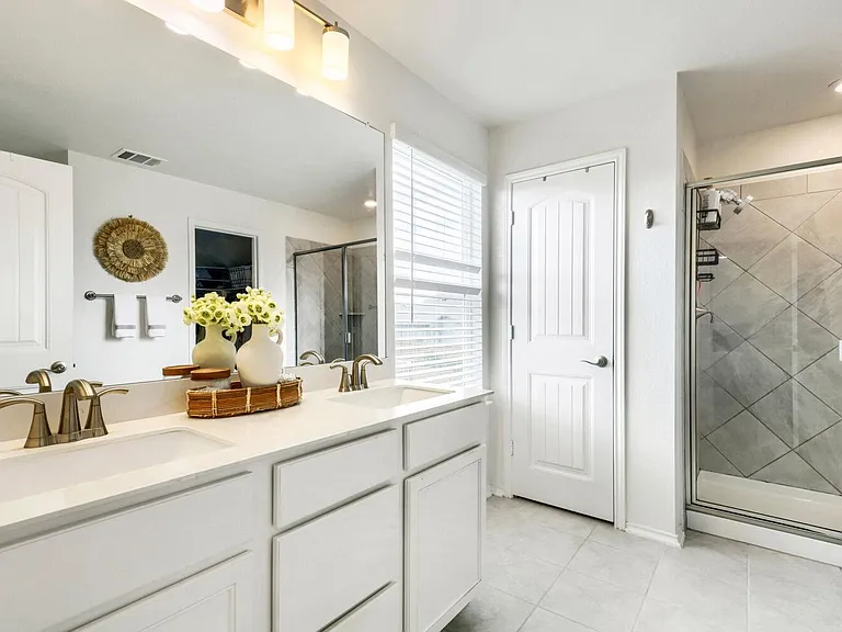6504 Albany Sleigh Dr — Photo 20