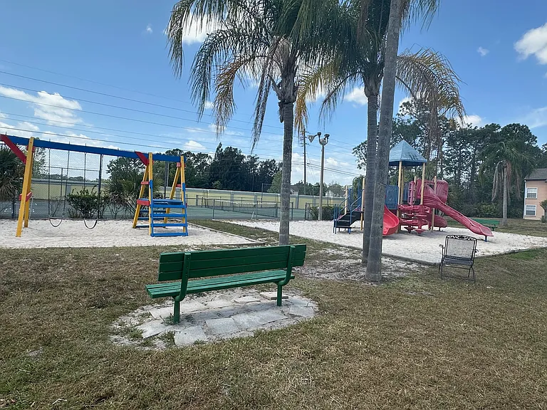 2030 Royal Bay Blvd — Photo 38