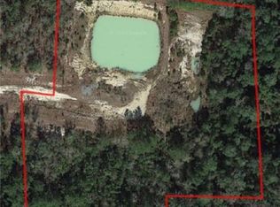 121 Walkers Ridge Trl, Waynesville, GA 31566