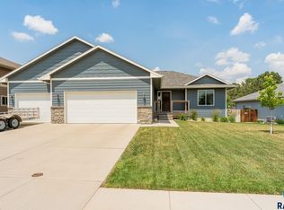 7712 W Browning St, Sioux Falls, SD 57106