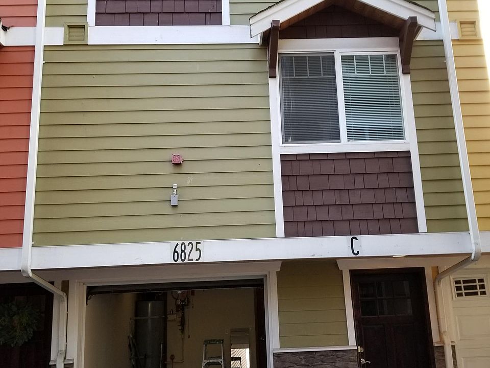 1st image of 6825 Weedin Pl NE APT E