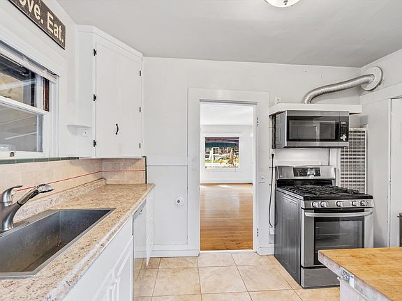 3rd image of 341 Miller Avenue